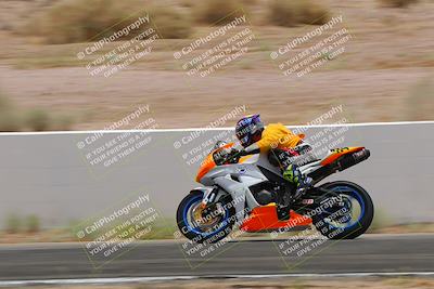 media/Jun-04-2022-WERA (Sat) [[b852bbbd55]]/Race 4 C Superbike Expert Novice/